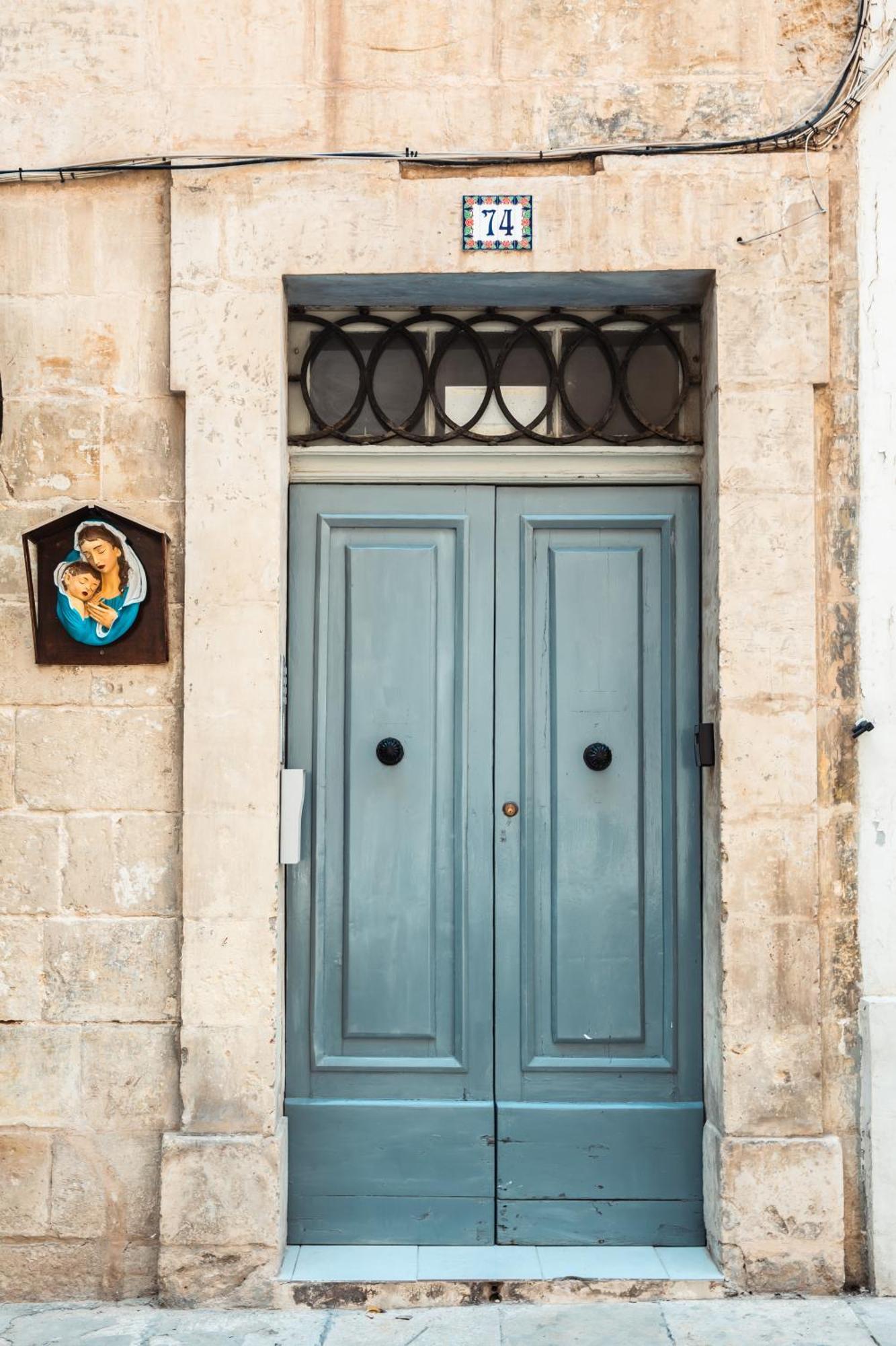 Valletta Waterfront Backyard Flat By Arcobnb Il-Furjana Exterior photo